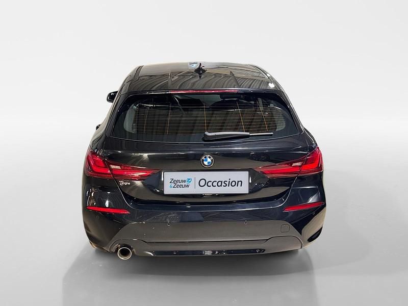 Occasion BMW 116 109 PK (80 kW) 2022 Blacksapphire metallic (475) (zwart metallic) Hatchback