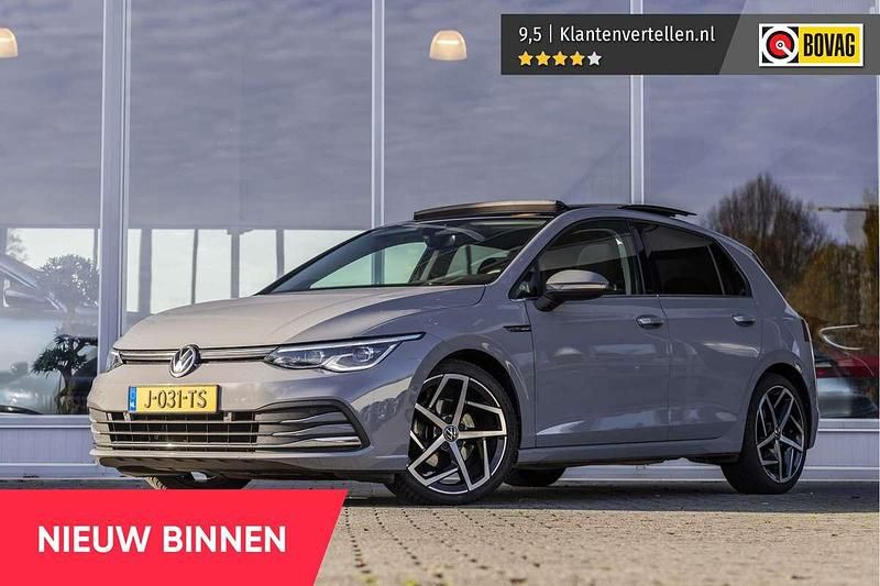 Grijs Gebruikt 2020 VW Golf VIII Style Hatchback | € 23.450 (Eerlijke prijs) - Afbeelding 1/4