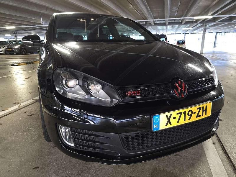 Zwart Occasion 2010 VW Golf GTI Stationwagen | € 10.500 (Eerlijke prijs) - Afbeelding 1/4