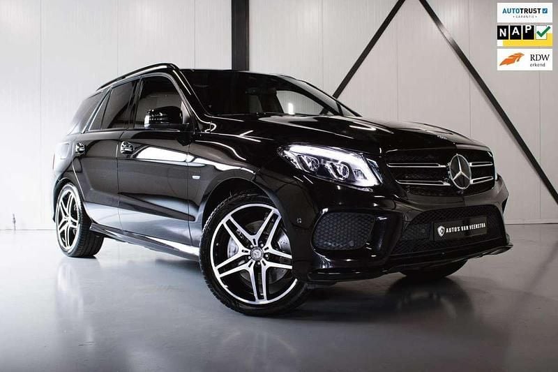 Zwart Gebruikt 2017 Mercedes GLE500 AMG SUV | € 34.900 (Eerlijke prijs) - Afbeelding 1/4