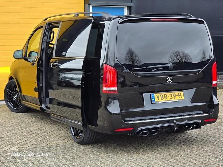 Occasion Mercedes V300 AMG 239 PK (175 kW) 2019 Zwart MPV