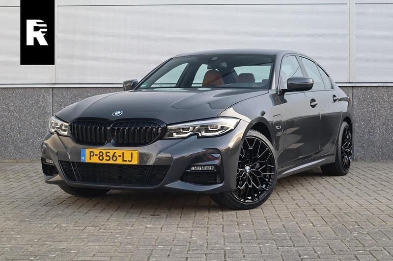 Occasion BMW 320e M Sport 204 PK (150 kW) 2022 Grijs Sedan