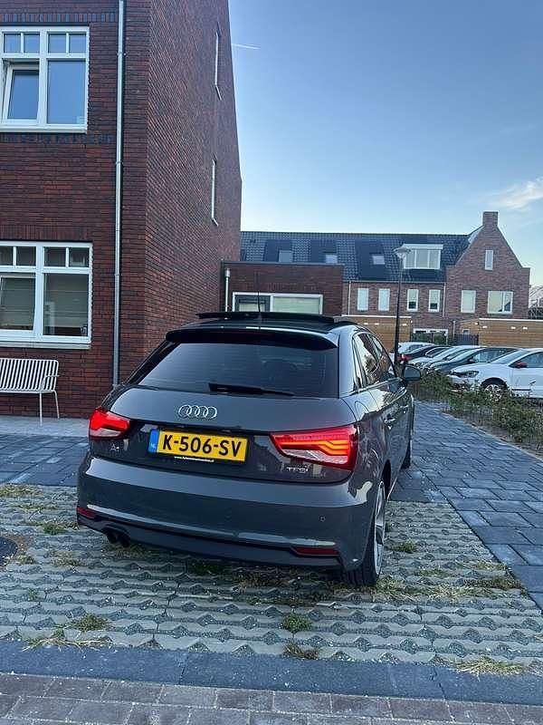Occasion Audi A1 S-Line 125 PK (91 kW) 2016 Grijs Hatchback
