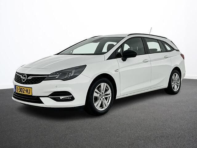 Wit Gebruikt 2021 Opel Astra Edition Stationwagen | € 13.890 (Goede deal) - Afbeelding 1/4