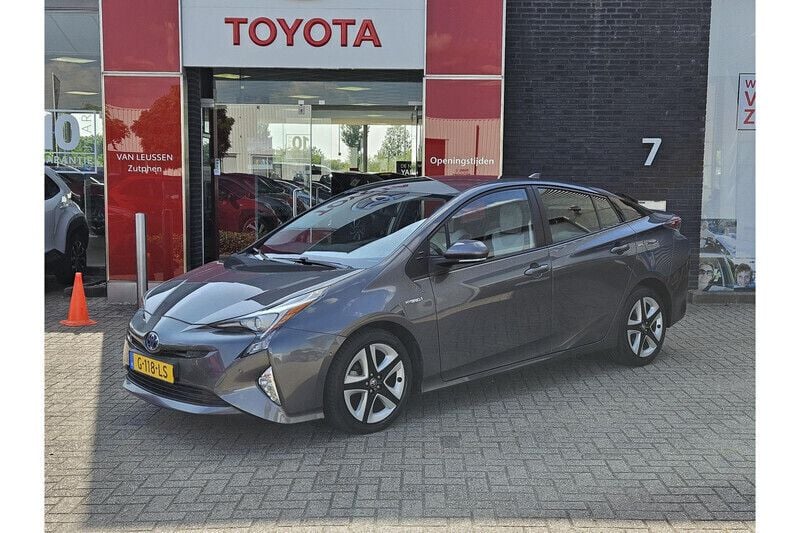 Gebruikt 2017 Toyota Prius Hatchback | € 18.499 (Eerlijke prijs) - Afbeelding 1/1
