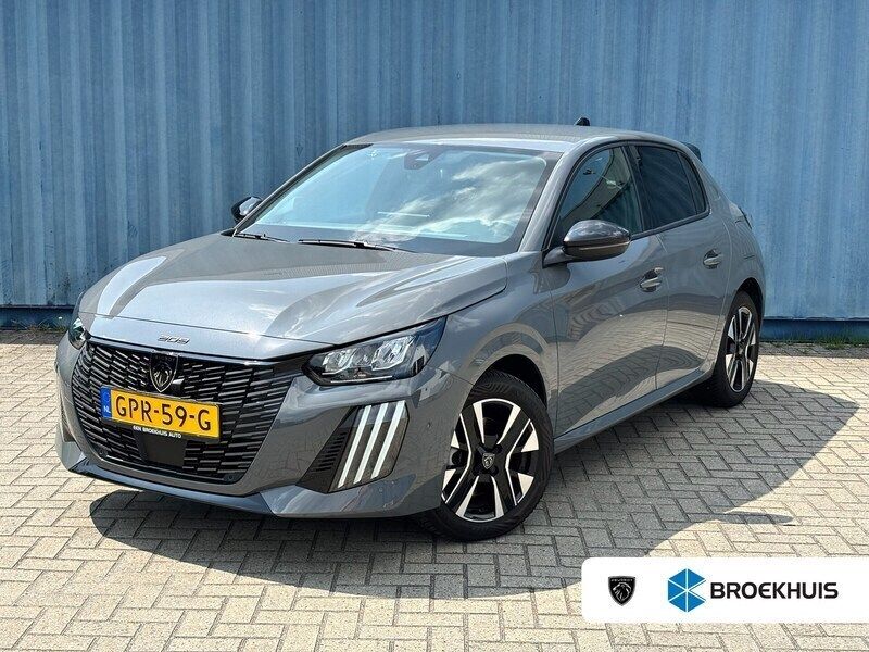 Grijs Gebruikt 2024 Peugeot 208 Allure Hatchback | € 27.250 (Eerlijke prijs) - Afbeelding 1/4