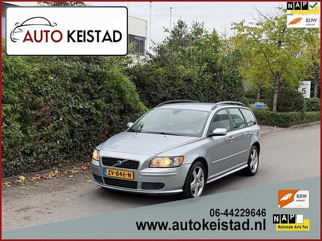 Grijs Gebruikt 2006 Volvo V50 Stationwagen | € 3.250 (Goede deal) - Afbeelding 1/4