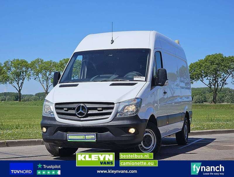 Wit Gebruikt 2017 Mercedes Sprinter Van | € 14.750 (Goede deal) - Afbeelding 1/3