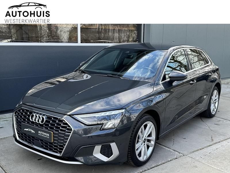 Occasion Audi A3 Business 204 PK (150 kW) 2021 Grijs Hatchback