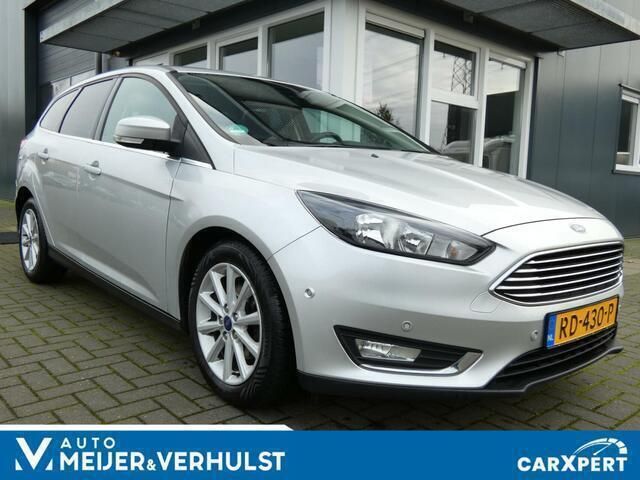Grijs Gebruikt 2017 Ford Focus Titanium Stationwagen | € 6.999 (Eerlijke prijs) - Afbeelding 1/4