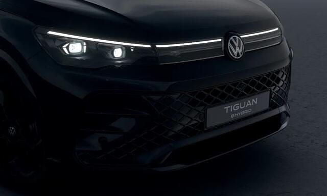 Nieuw VW Tiguan R-line Edition 204 PK (150 kW) 2025 Zwart SUV