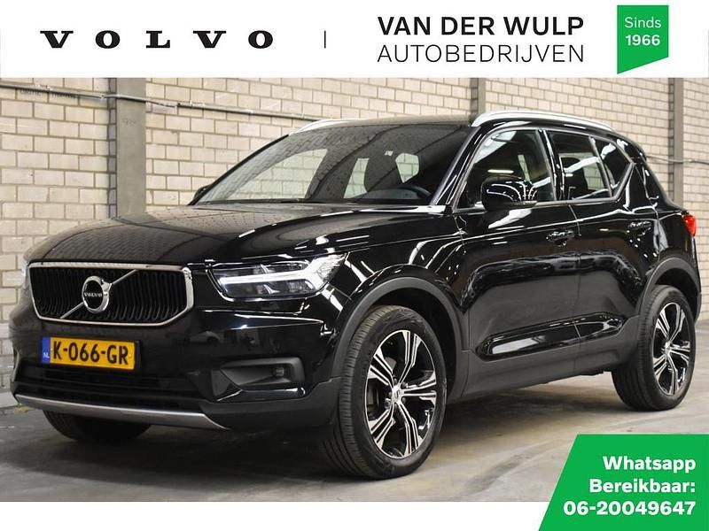 Zwart Occasion 2020 Volvo XC40 Business Edition SUV | € 25.950 (Eerlijke prijs) - Afbeelding 1/4