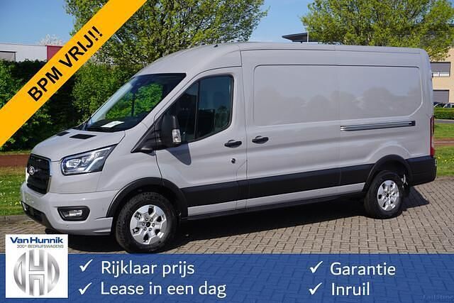 Grijs Occasion 2024 Ford Transit Limited Van | € 42.500 (Duur) - Afbeelding 1/4