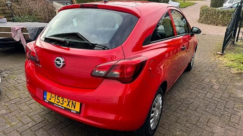 Occasion Opel Corsa 69 PK (50 kW) 2017 Rood Hatchback