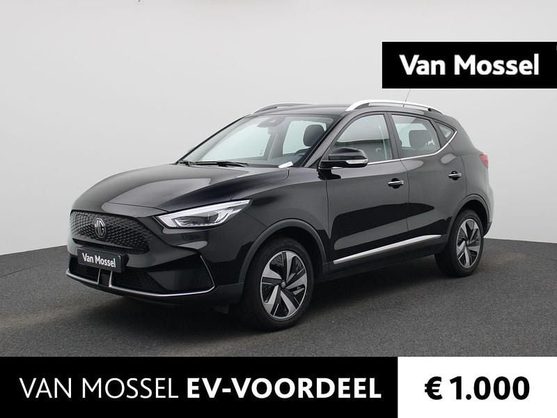 Zwart Gebruikt 2023 MG ZS Comfort Sedan | € 21.495 (Eerlijke prijs) - Afbeelding 1/4