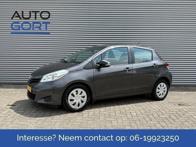 Grijs Gebruikt 2012 Toyota Yaris Comfort Hatchback | € 4.950 (Iets duurder) - Afbeelding 1/4