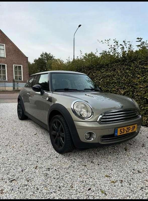 Grijs Gebruikt 2008 Mini ONE Pepper Hatchback | € 3.600 (Iets duurder) - Afbeelding 1/4
