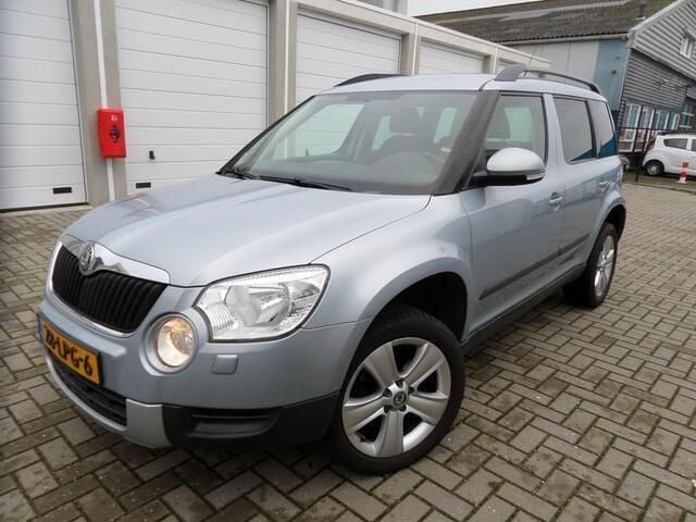 Blauw Gebruikt 2010 Skoda Yeti Ambition SUV | € 3.999 (Eerlijke prijs) - Afbeelding 1/4