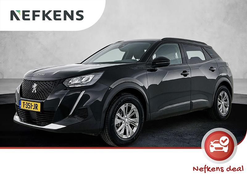 Zwart Gebruikt 2023 Peugeot e-2008 Style SUV | € 20.925 (Eerlijke prijs) - Afbeelding 1/3