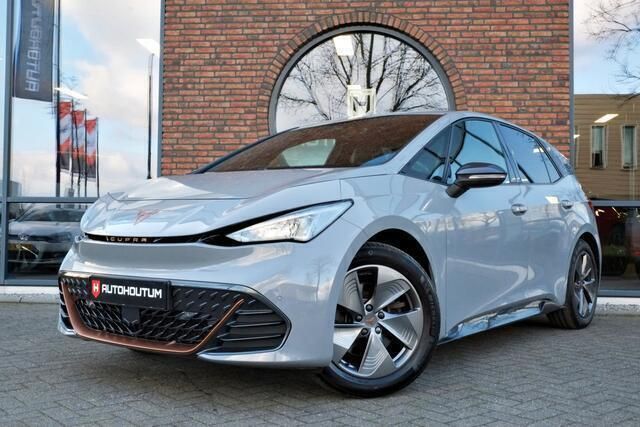 Grijs Gebruikt 2022 Cupra Born Hatchback | € 25.900 (Eerlijke prijs) - Afbeelding 1/4