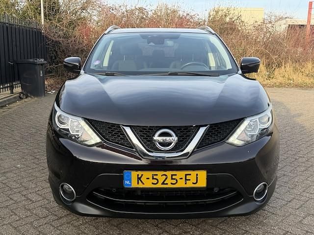 Occasion Nissan Qashqai N-Connecta 165 PK (121 kW) 2016 Paars SUV