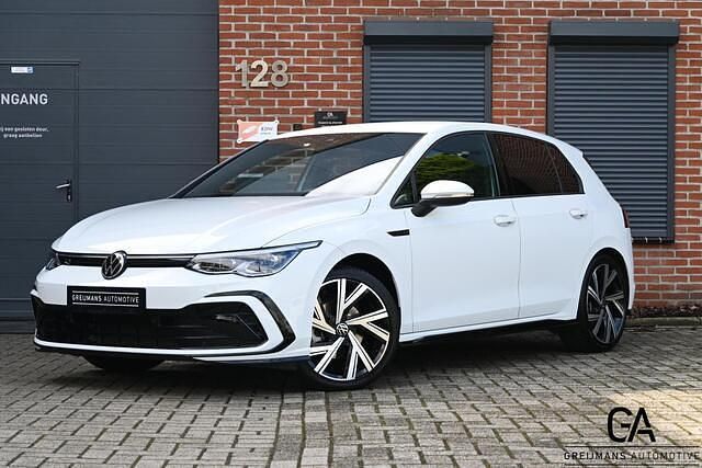 Wit Occasion 2021 VW Golf VII R-line Hatchback | € 26.950 (Eerlijke prijs) - Afbeelding 1/4