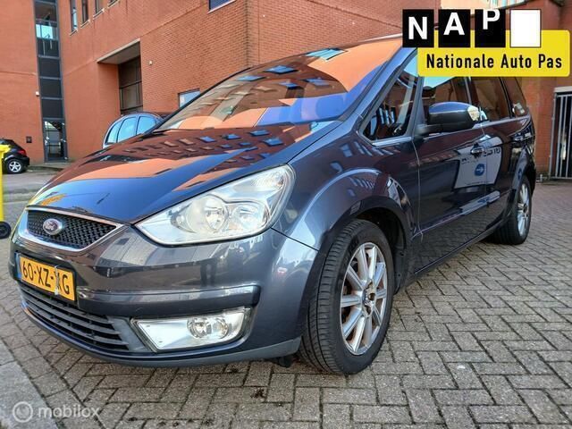 Grijs Gebruikt 2007 Ford Galaxy Ghia MPV | € 2.999 (Eerlijke prijs) - Afbeelding 1/4