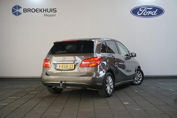 Occasion Mercedes B200 156 PK (114 kW) 2013 Grijs MPV