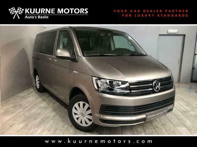 Grijs Gebruikt 2019 VW Caravelle MPV | € 37.900 - Afbeelding 1/4