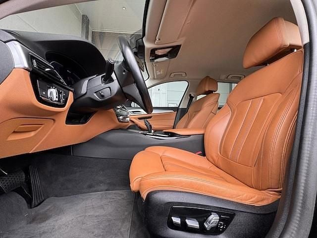 Occasion BMW 520 2022 Zwart (metallic) Stationwagen