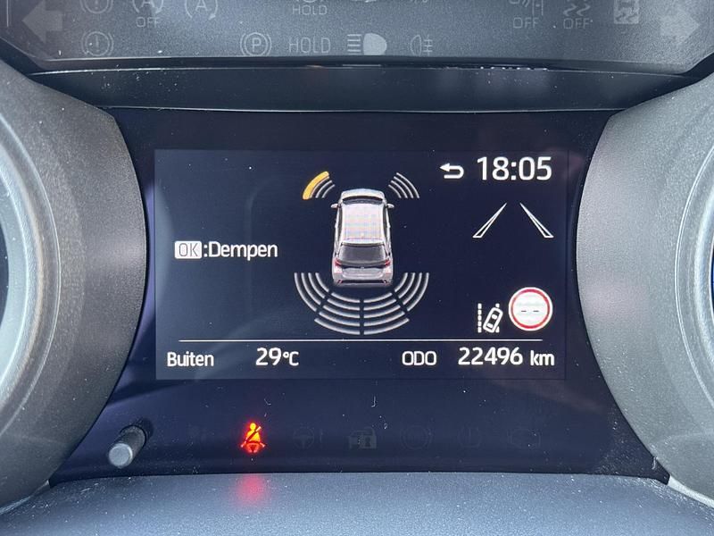 Occasion Toyota Yaris Hybrid 116 PK (85 kW) 2022 Grijs Hatchback