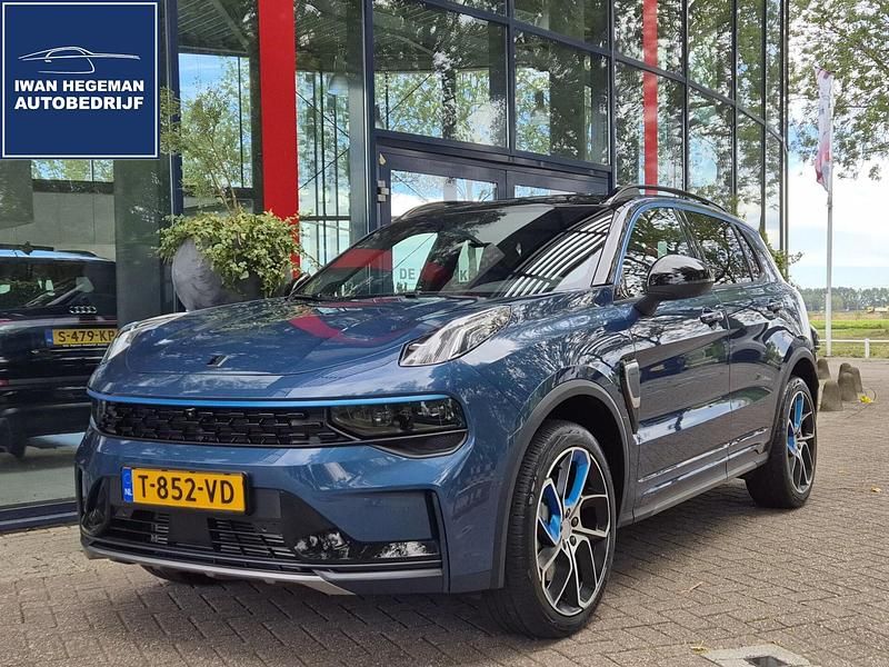 Blauw Gebruikt 2023 Lynk & Co 01 SUV | € 28.490 (Eerlijke prijs) - Afbeelding 1/3