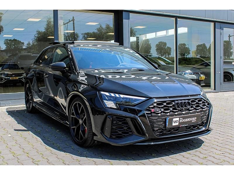 Occasion Audi RS3 400 PK (294 kW) 2024 Zwart Sedan