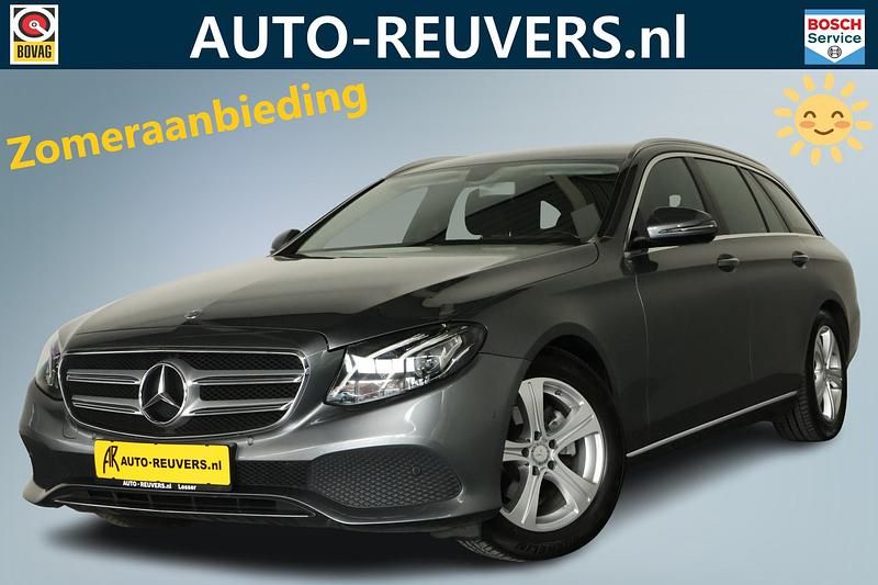 Grijs Gebruikt 2016 Mercedes E200 Prestige Stationwagen | € 22.900 (Eerlijke prijs) - Afbeelding 1/4