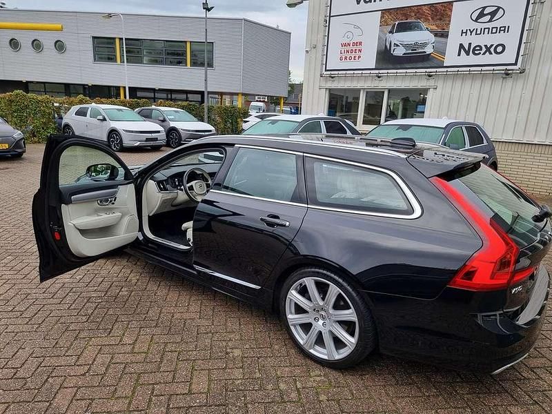 Occasion Volvo V90 190 PK (139 kW) 2020 Zwart Stationwagen