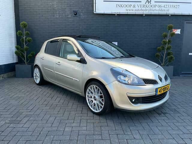 Beige Gebruikt 2007 Renault Clio II Initiale Hatchback | € 4.950 (Iets duurder) - Afbeelding 1/4