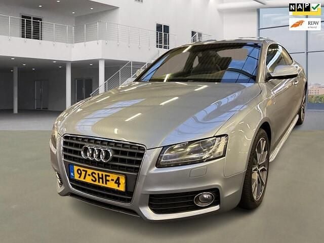 Grijs Occasion 2012 Audi A5 Proline Coupé | € 5.799 (Super prijs) - Afbeelding 1/4
