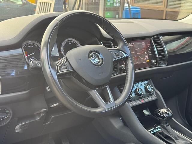 Occasion Skoda Kodiaq Sport 150 PK (110 kW) 2018 Grijs (metallic) SUV