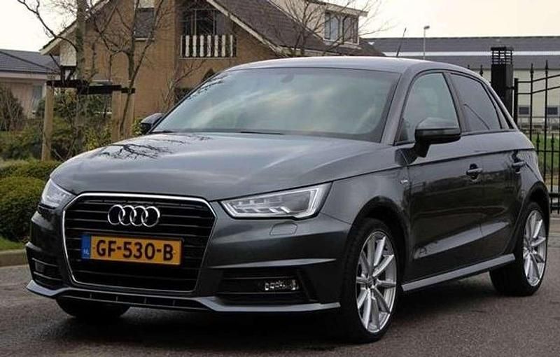 Grijs Gebruikt 2015 Audi A1 Hatchback | € 7.000 (Super prijs) - Afbeelding 1/4
