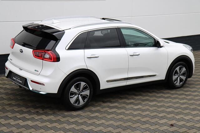 Occasion Kia Niro Style 142 PK (104 kW) 2017 Wit (metallic) SUV