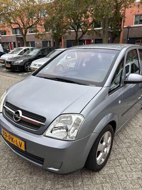 Gebruikt 2004 Opel Meriva MPV | € 2.200 (Eerlijke prijs) - Afbeelding 1/4