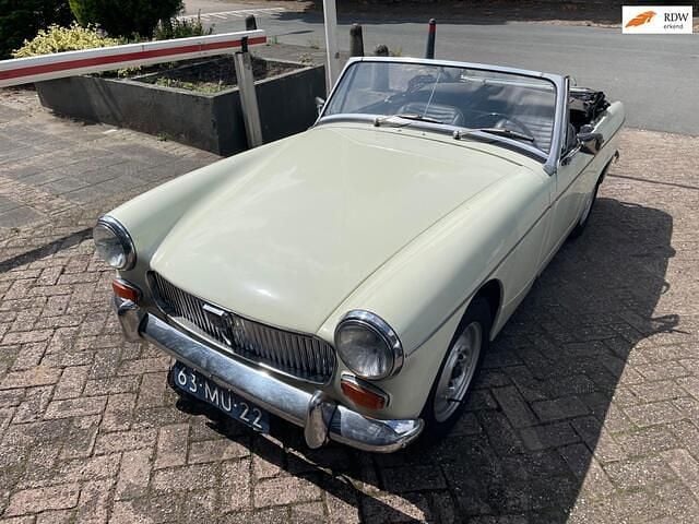 Wit Gebruikt 1970 MG Midget Cabriolet | € 12.950 - Afbeelding 1/4