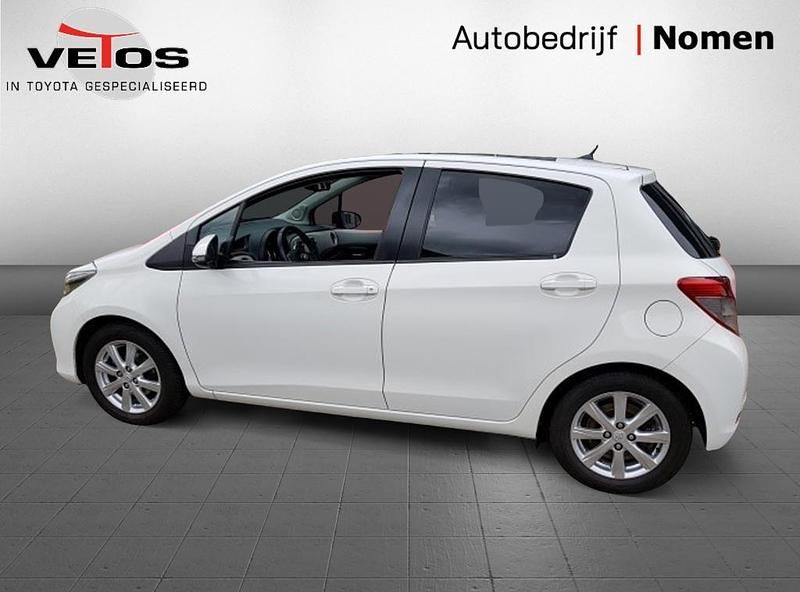 Wit Gebruikt 2012 Toyota Yaris Executive Hatchback | € 8.750 (Eerlijke prijs) - Afbeelding 1/4