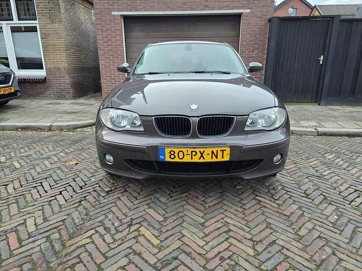 Occasion BMW 120 Executive 150 PK (110 kW) 2005 Bruin Hatchback