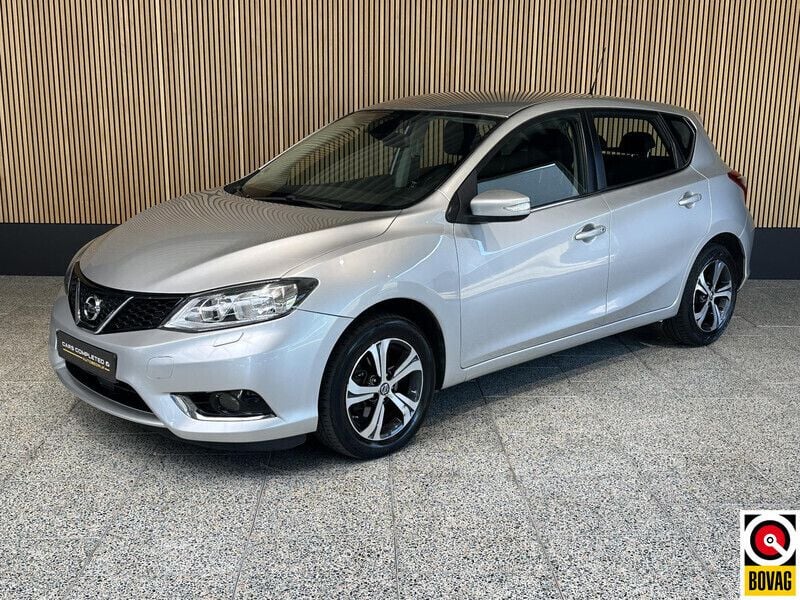 Grijs Gebruikt 2016 Nissan Pulsar Hatchback | € 10.195 (Eerlijke prijs) - Afbeelding 1/4