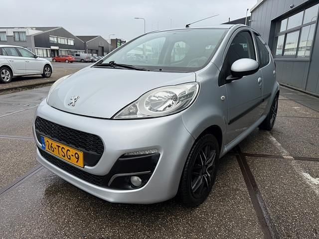 Occasion Peugeot 107 Active 68 PK (50 kW) 2012 Grijs Hatchback
