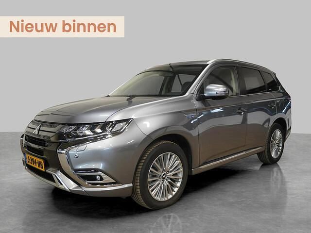 Grijs Gebruikt 2020 Mitsubishi Outlander Intense+ SUV | € 21.845 (Goede deal) - Afbeelding 1/4