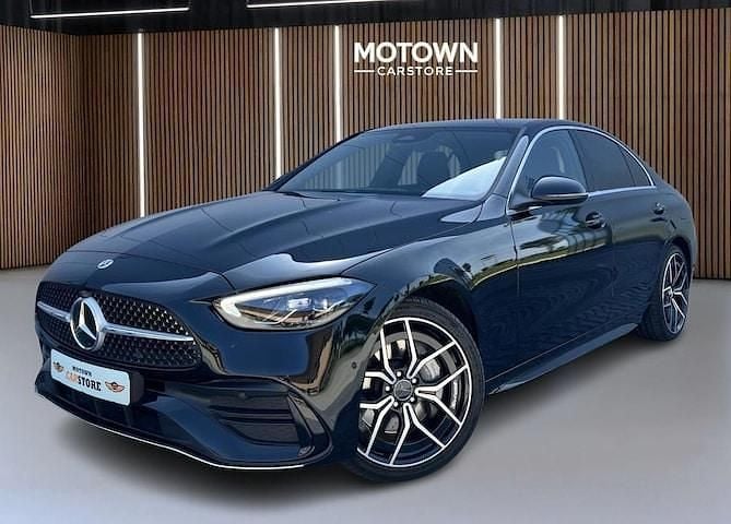 Occasion Mercedes C300e AMG line 2022 Zwart (metallic) Sedan