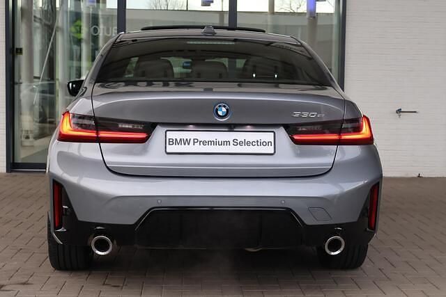 Occasion BMW 330 Comfort Edition 291 PK (214 kW) 2025 Grijs Sedan
