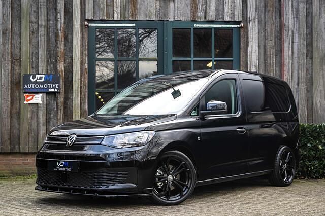 Zwart Occasion 2024 VW Caddy MPV | € 28.900 (Eerlijke prijs) - Afbeelding 1/4